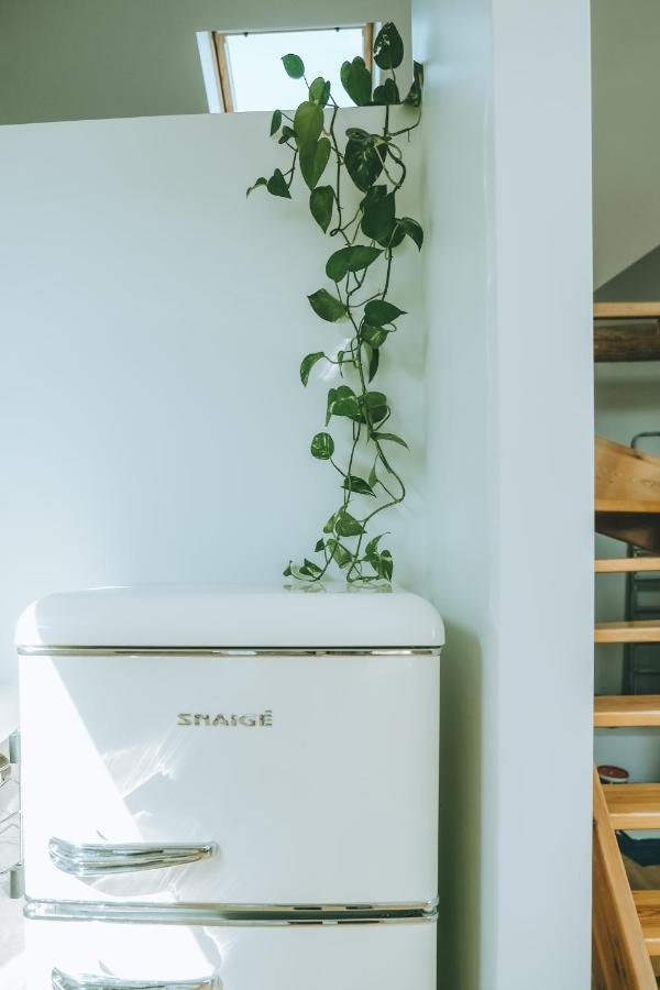 White Loft In The Center Apartment *